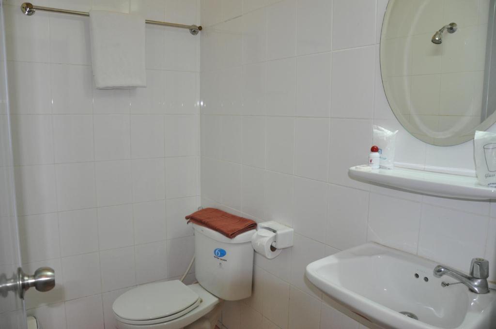 Swan Hotel Bangkok Room photo