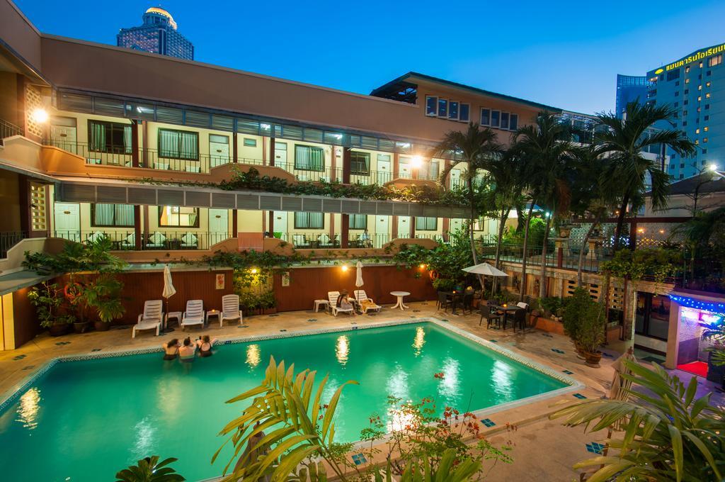 Swan Hotel Bangkok Exterior photo