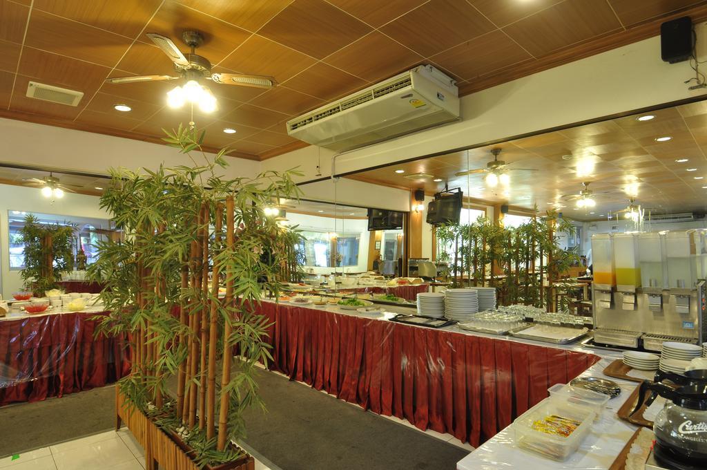 Swan Hotel Bangkok Exterior photo