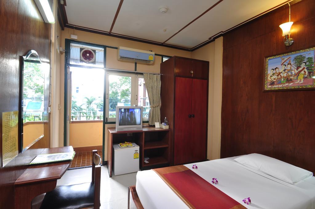 Swan Hotel Bangkok Exterior photo